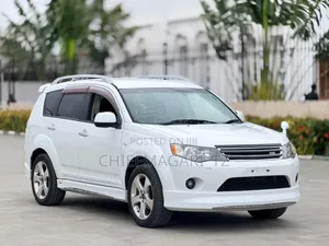 Mitsubishi Outlander 2006 Pearl