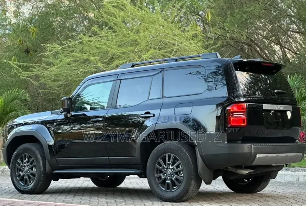 New Toyota Land Cruiser Prado 2024 Matt Black