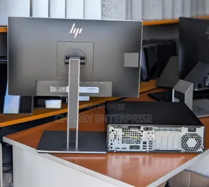 Desktop Computer Hp Elitedesk 800 G3 8gb Ram Core I7 HDD 500gb 32 Inch