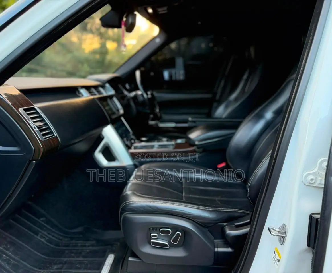 Land Rover Range Rover Vogue 2015 White
