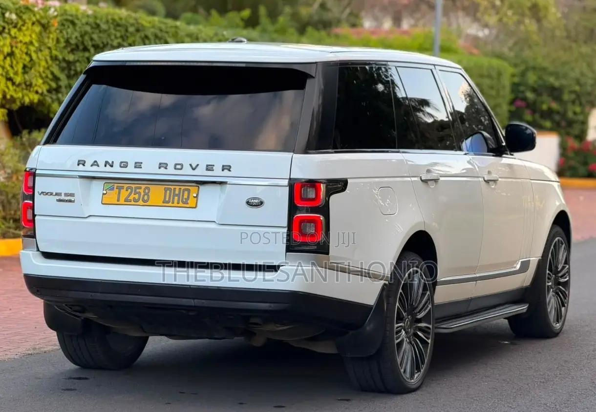 Land Rover Range Rover Vogue 2015 White