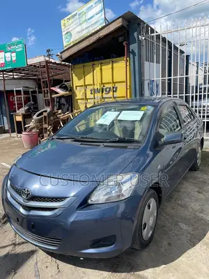 Toyota Belta 2007 Blue