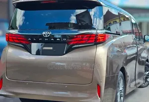 Toyota Alphard 2024 Beige