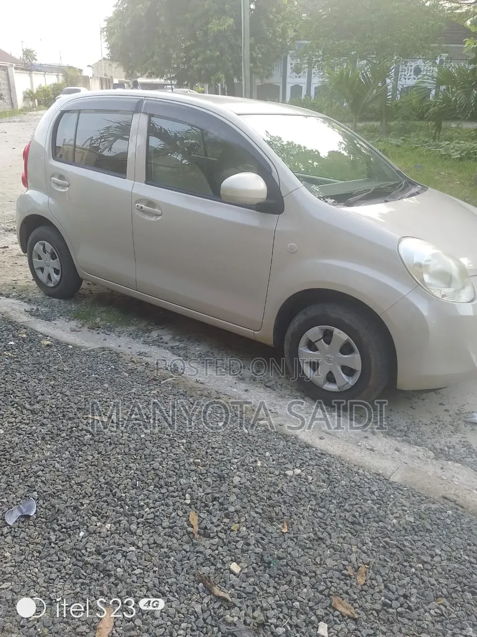 Toyota Passo 2011 Ivory