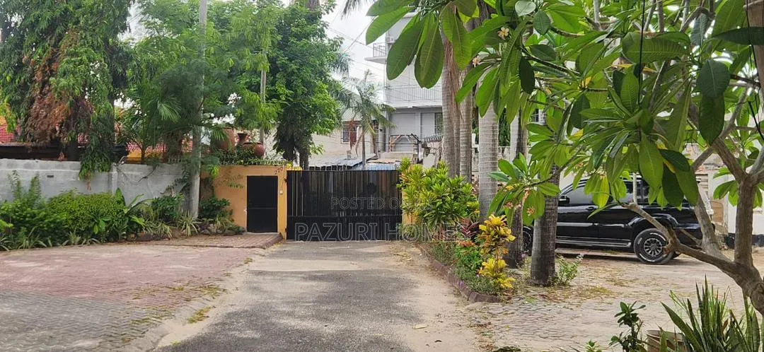 5bdrm Bungalow in Mikocheni A for sale