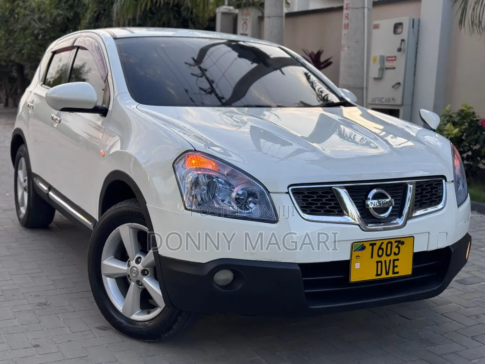 Nissan Dualis 2011 White