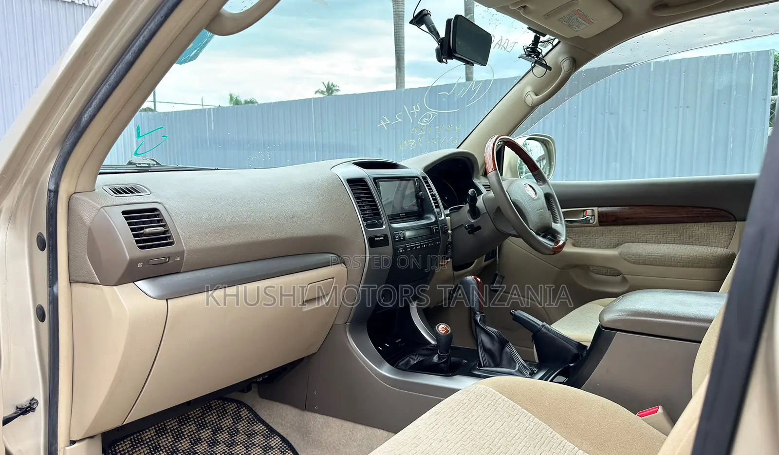 Toyota Land Cruiser Prado 2006 Gold