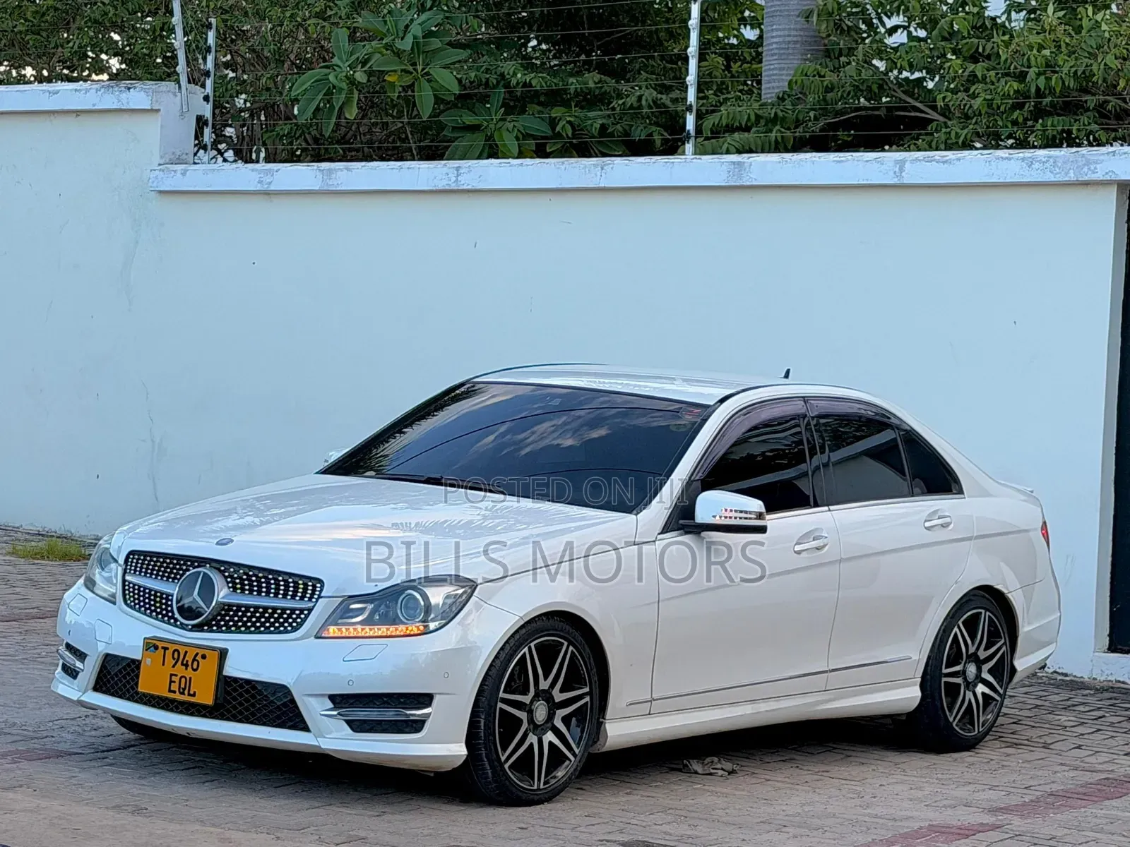 Mercedes-Benz C180 2013 White