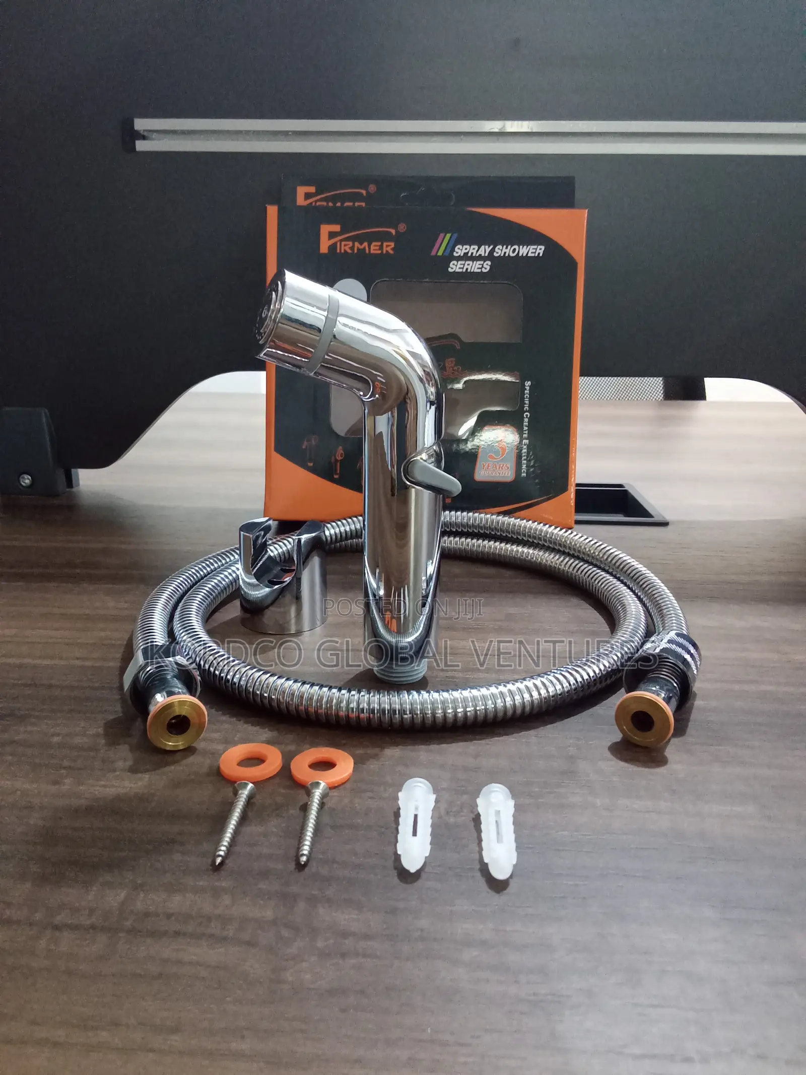 Shattaf Adjustable