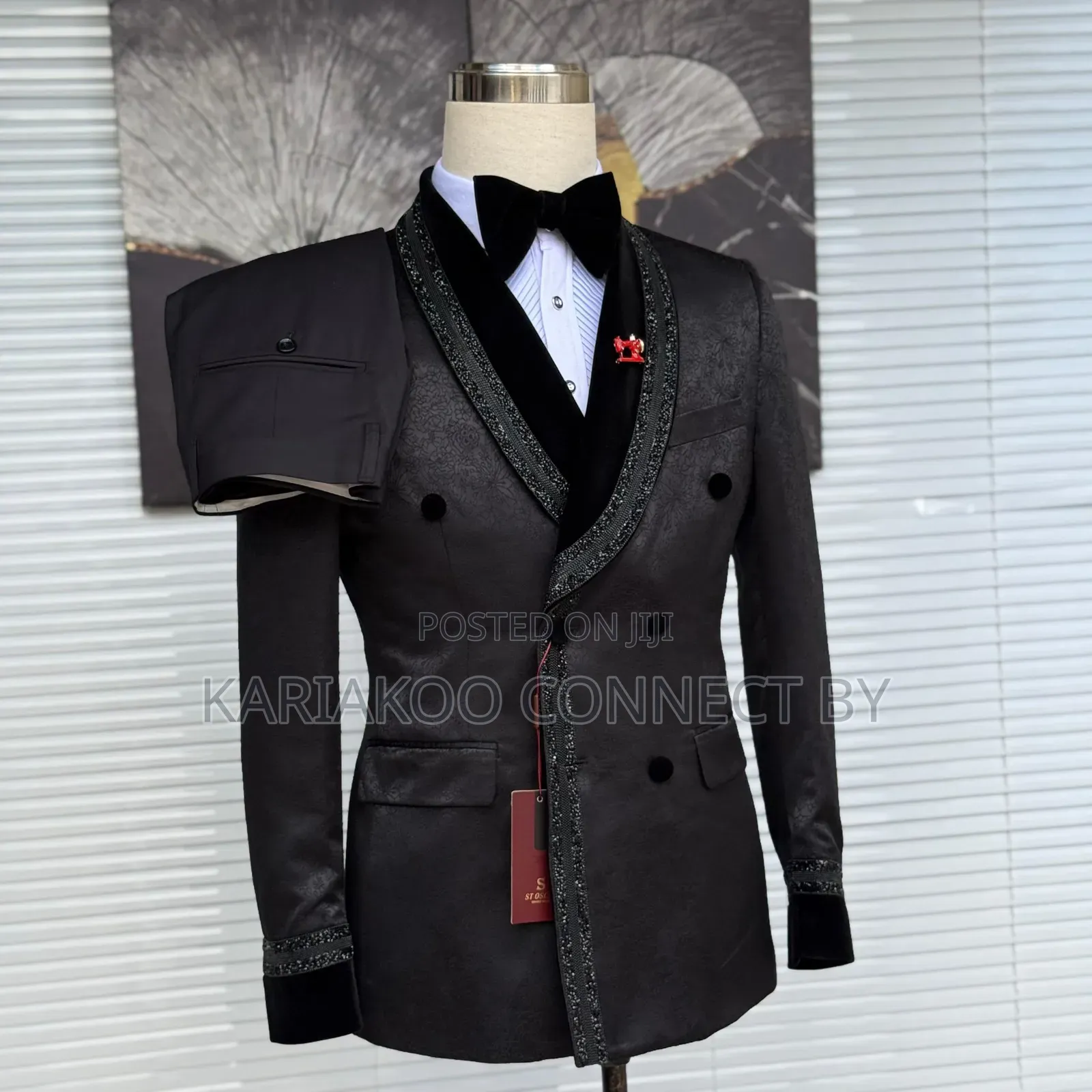 St. Oscar Double-Breasted Tuxedo