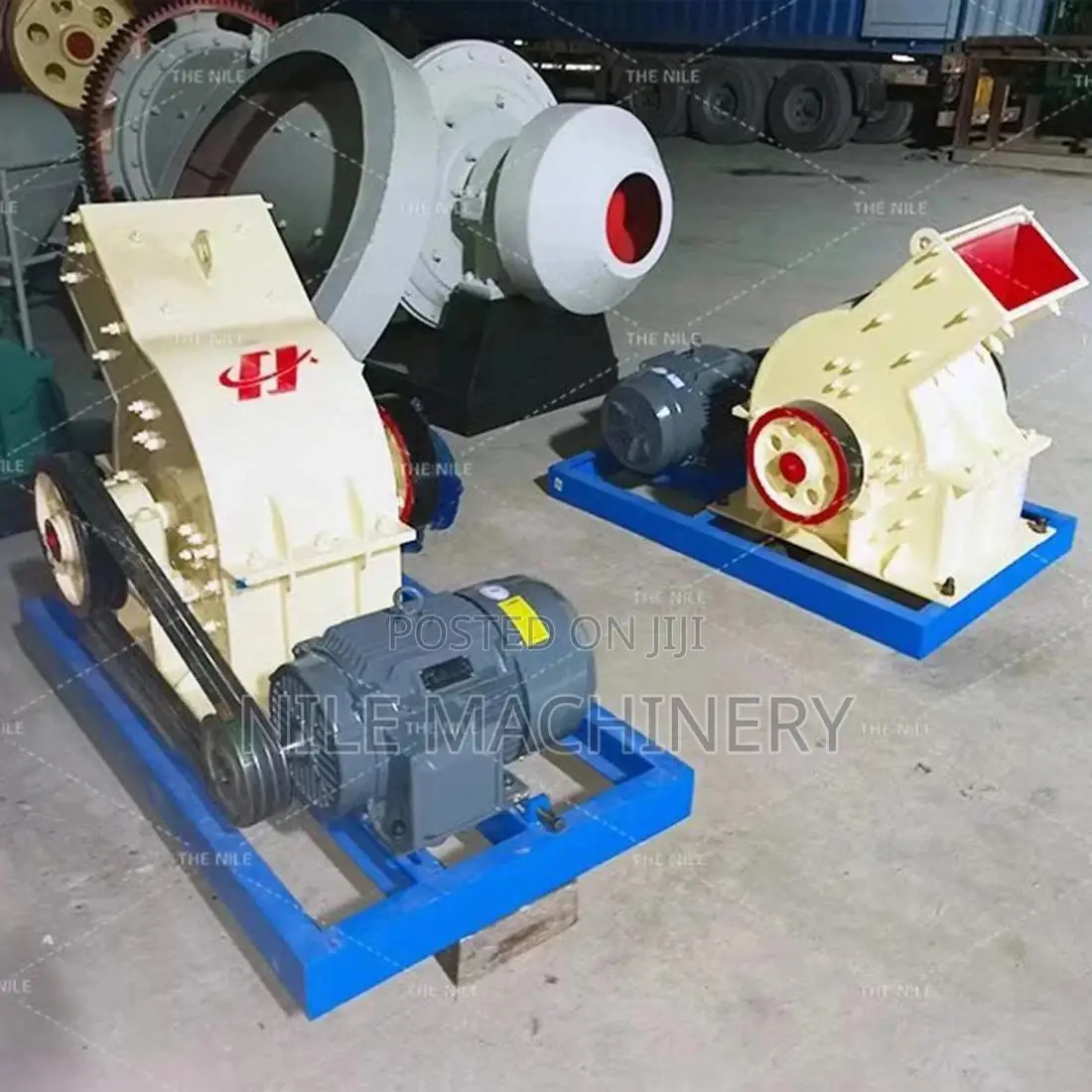 Factory Price Quarry Diesel Rock Gold Stone Mobile Hammer Crusher