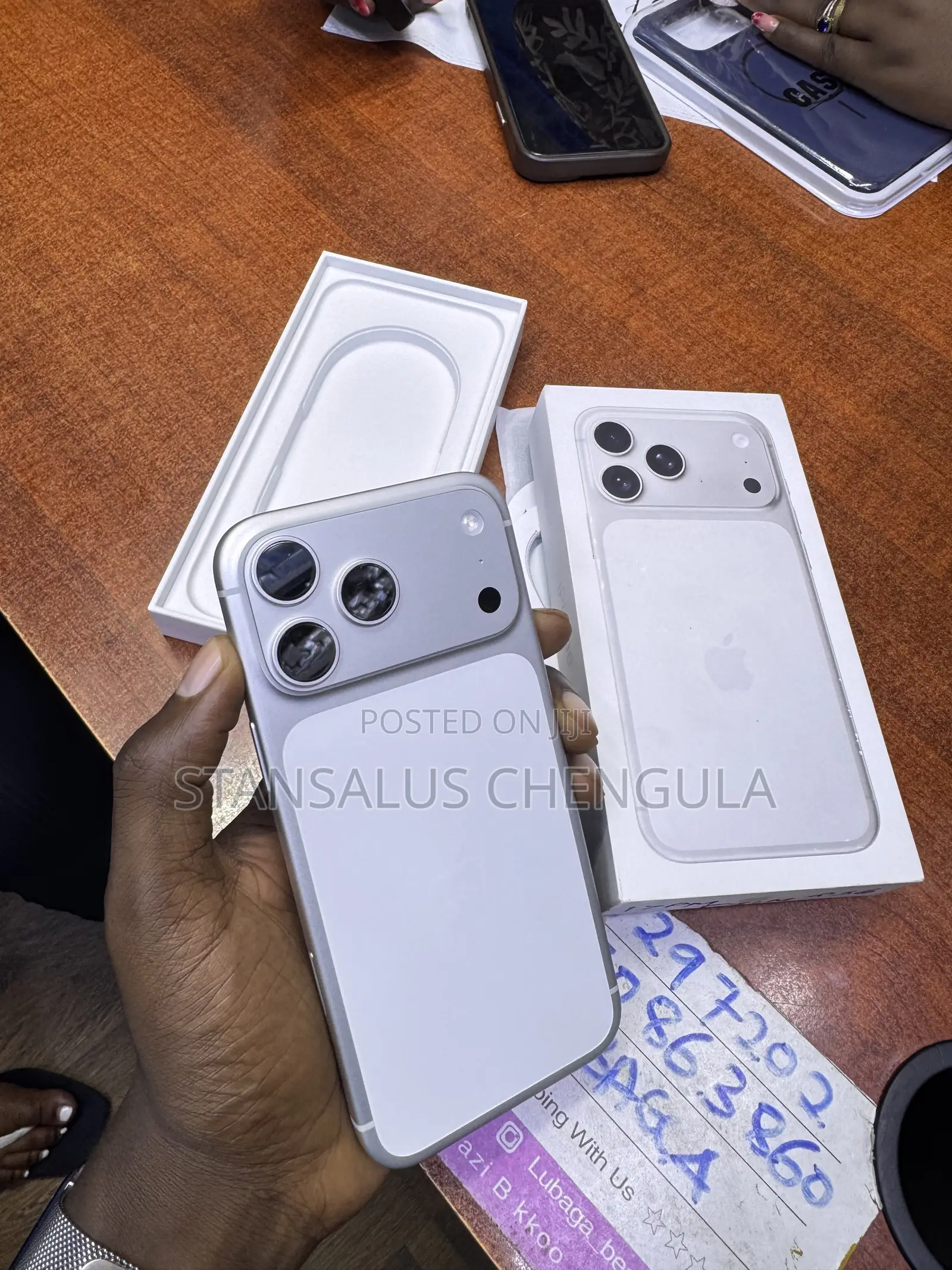 New Apple iPhone 17 Pro Max 256 GB Silver