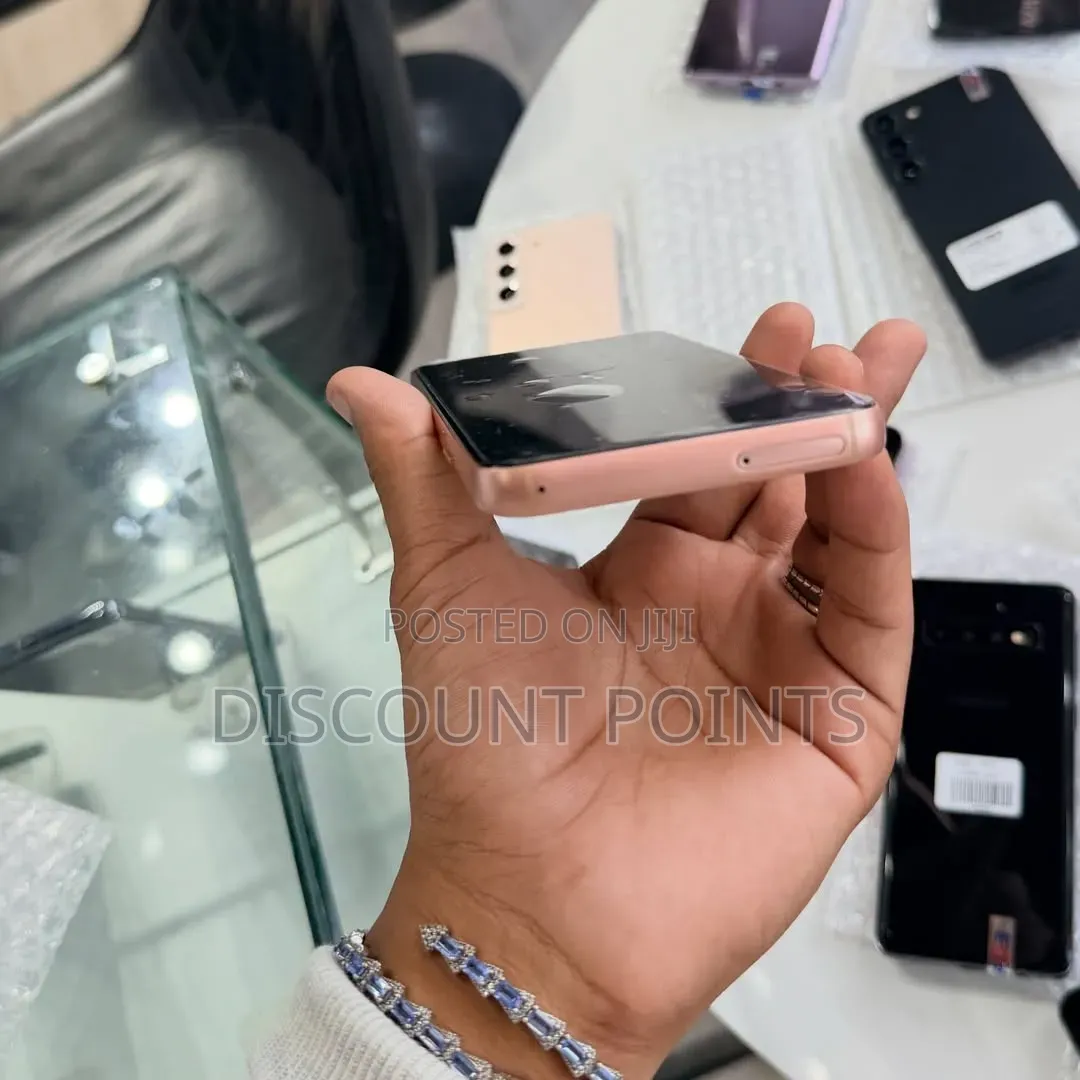 Samsung Galaxy S9 Plus 64 GB Gold