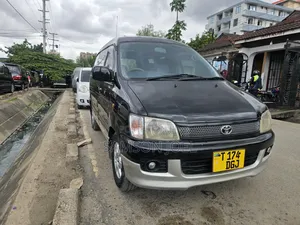 Toyota Noah 2002 Black