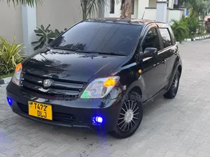 Toyota IST 2003 Black