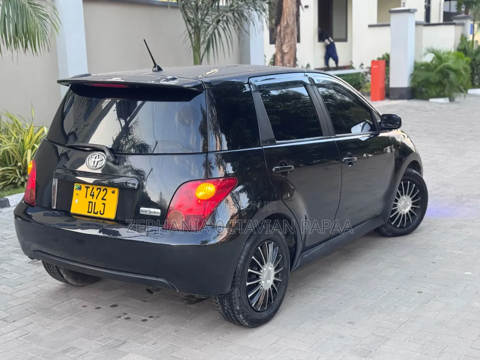Toyota IST 2003 Black