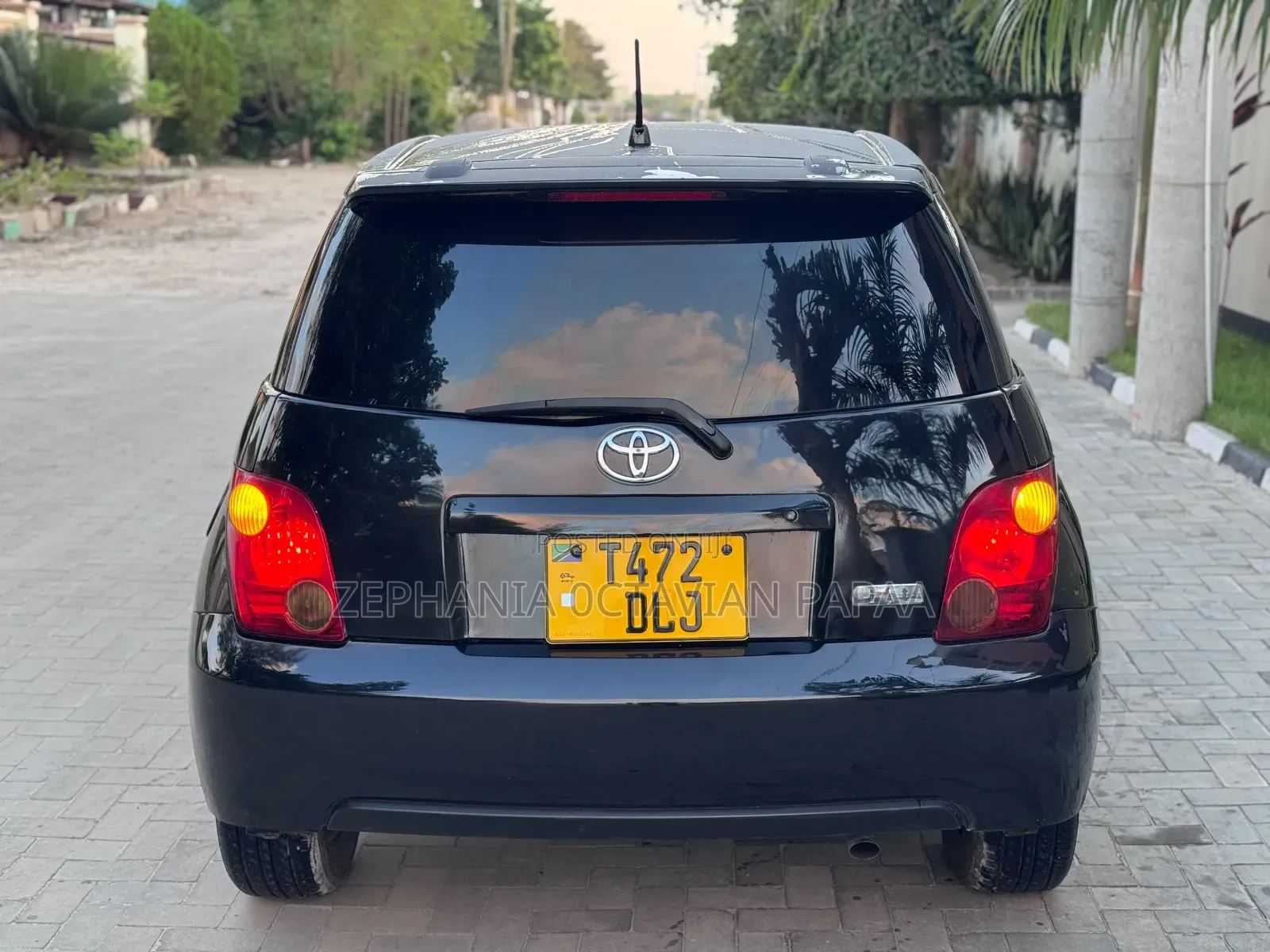 Toyota IST 2003 Black