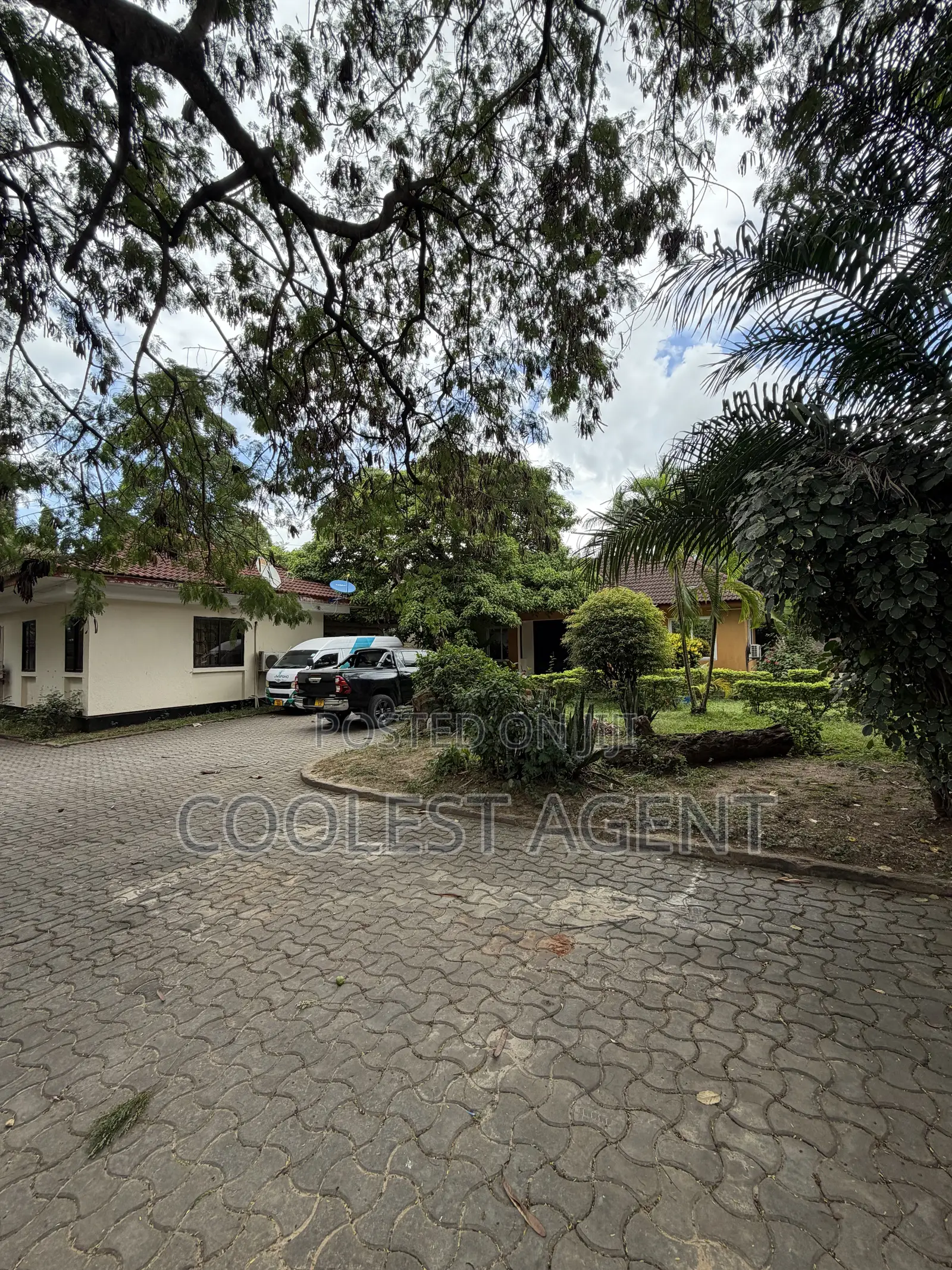 Furnished 1bdrm Apartment in Coolest Estate, Masaki for rent