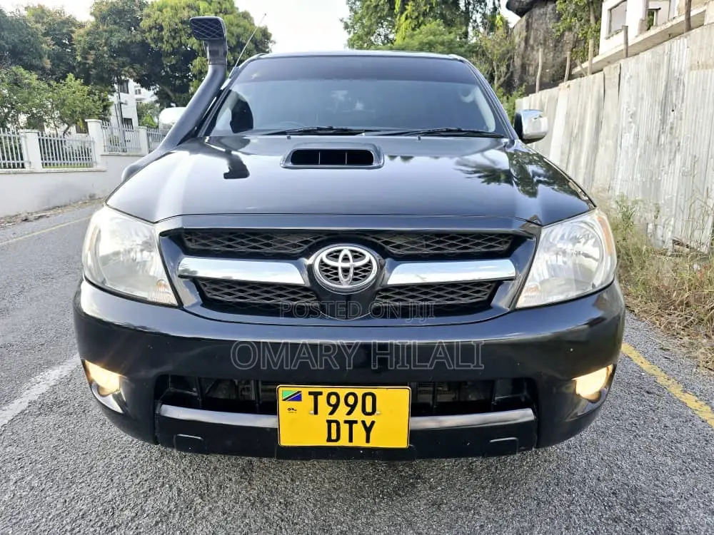 Toyota Hilux 2007 Black