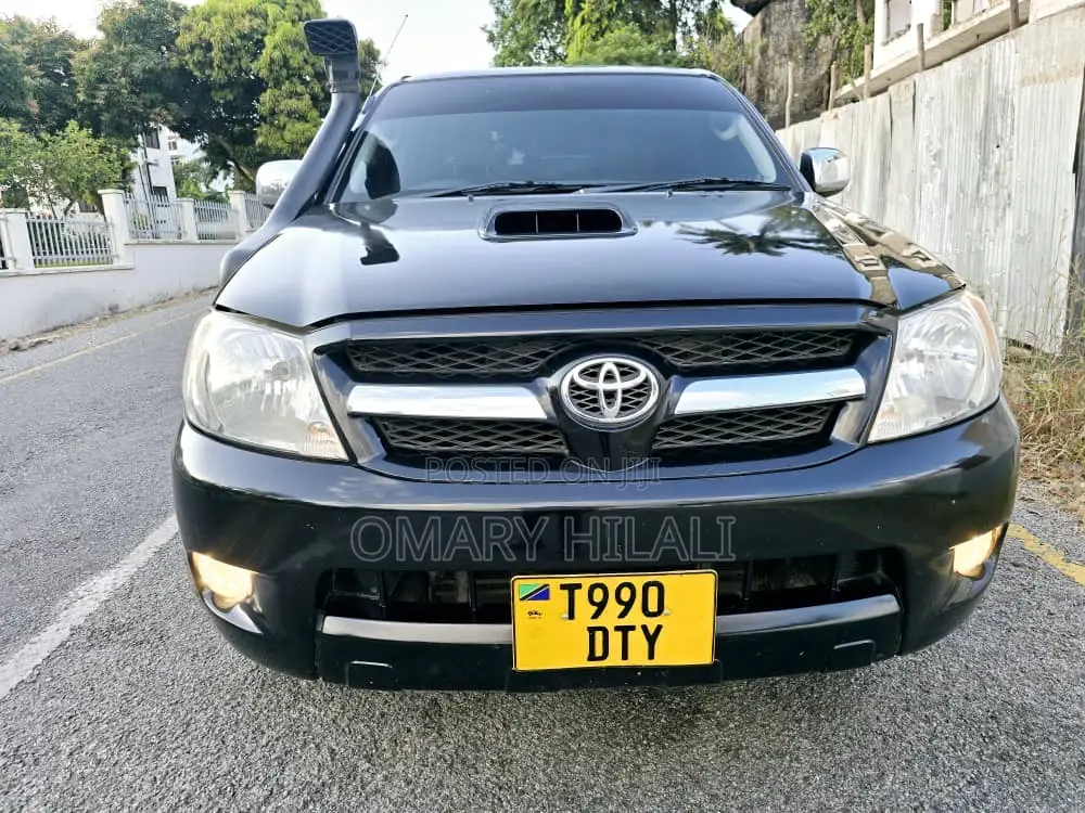 Toyota Hilux 2007 Black