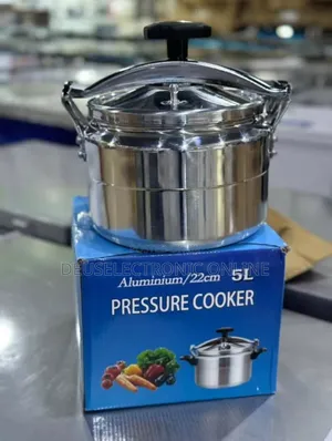 Pressure Cooker Ya Mkaa Ujazo:Lita *Tsh.70000 Tu*