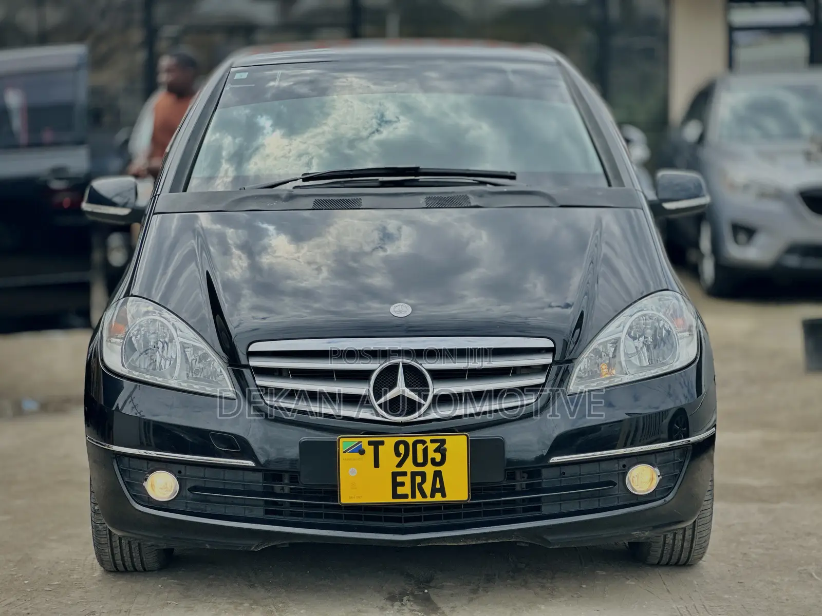 Mercedes-Benz A-Class 2011 Black