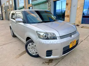 Toyota Corolla Rumion Hatchback 1.5 FWD 2009 Silver