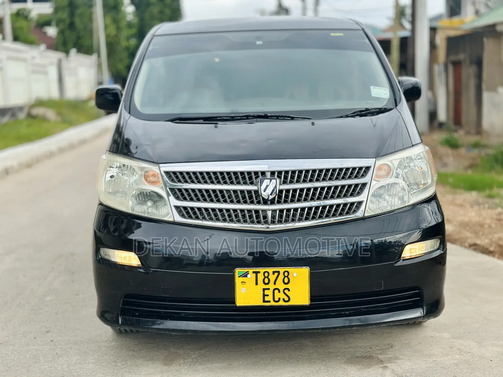 Toyota Alphard 2.4 Petrol FWD 2005 Black