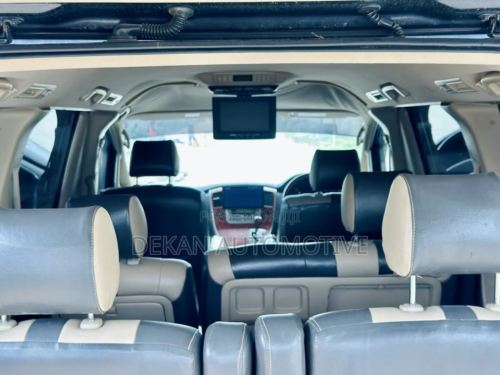 Toyota Alphard 2.4 Petrol FWD 2005 Black