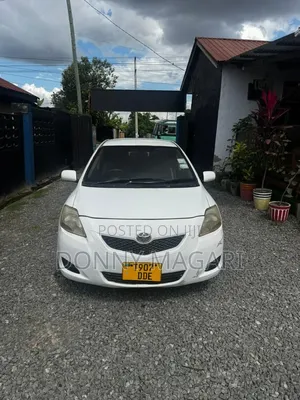 Toyota Belta 2005 White