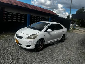 Toyota Belta 2005 White