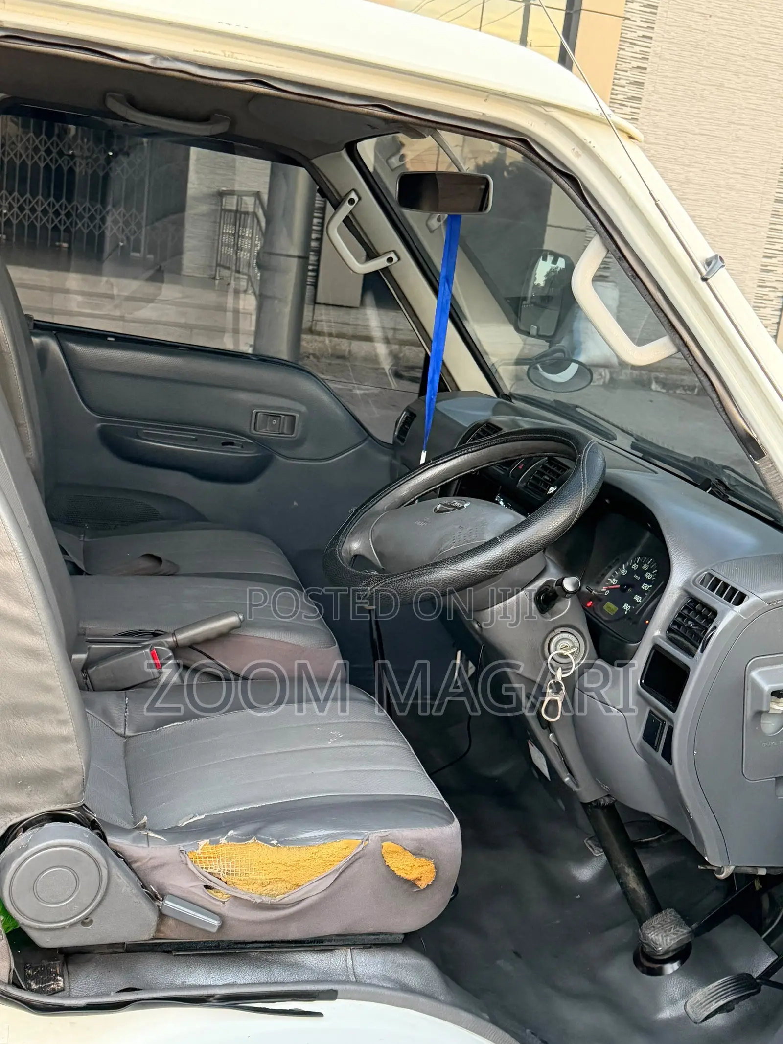 Nissan Vanette 2003 White