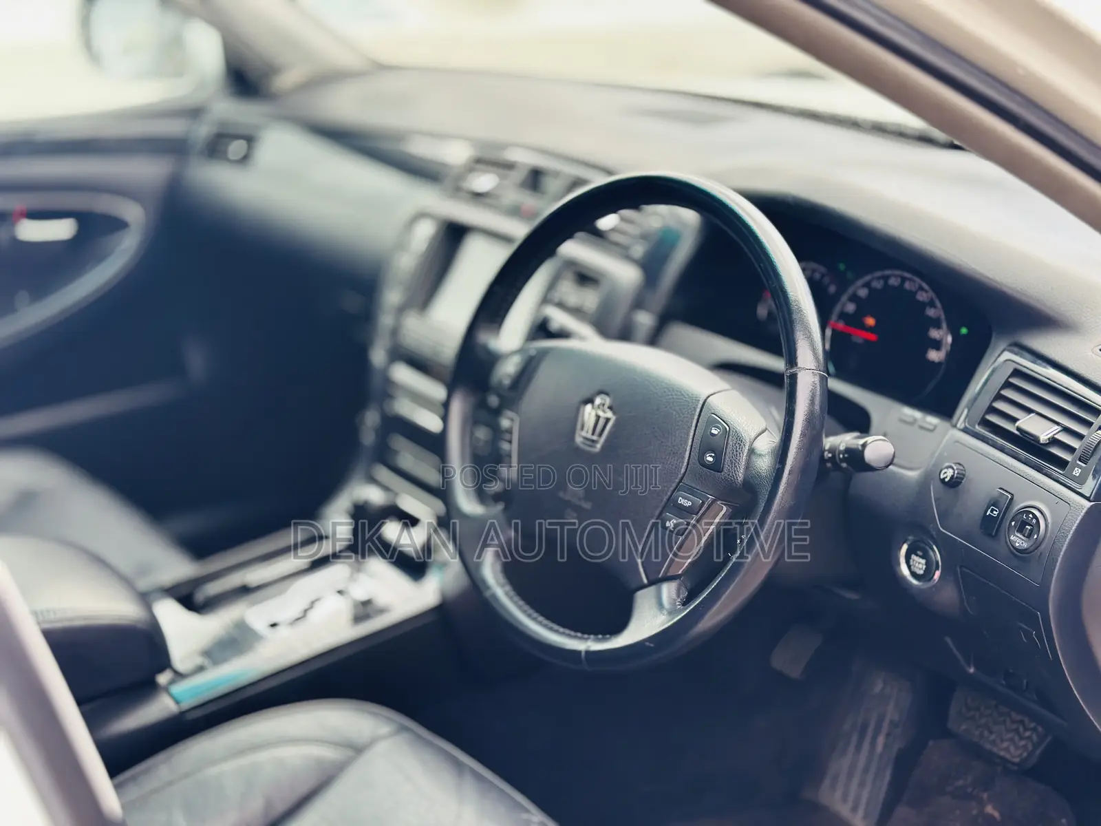 Toyota Crown 2007 White