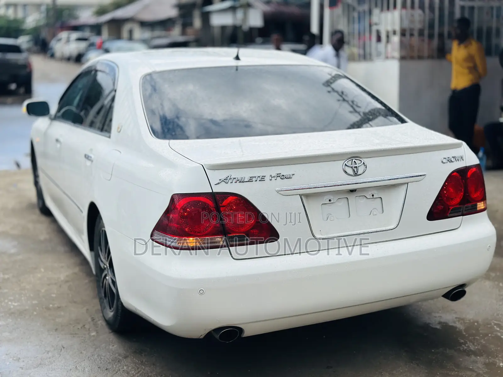 Toyota Crown 2007 White