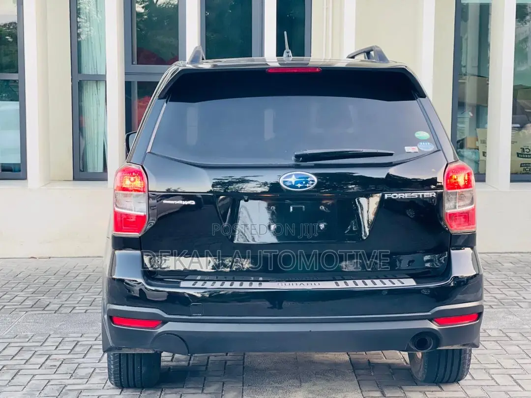 Subaru Forester 2014 Black