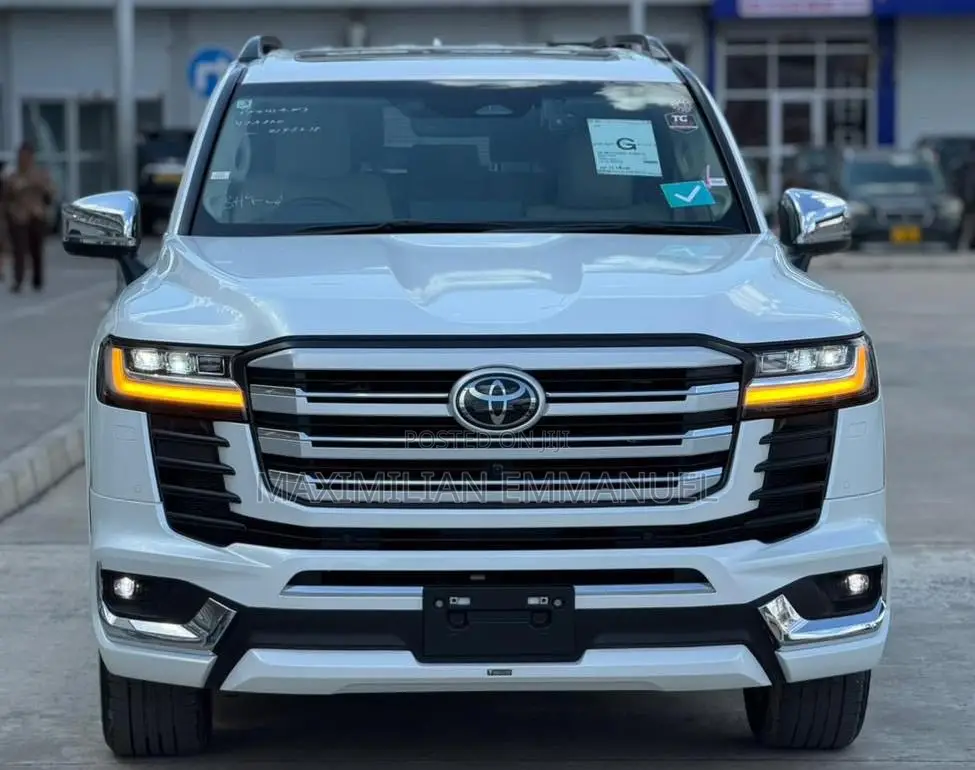 New Toyota Land Cruiser 2025 White