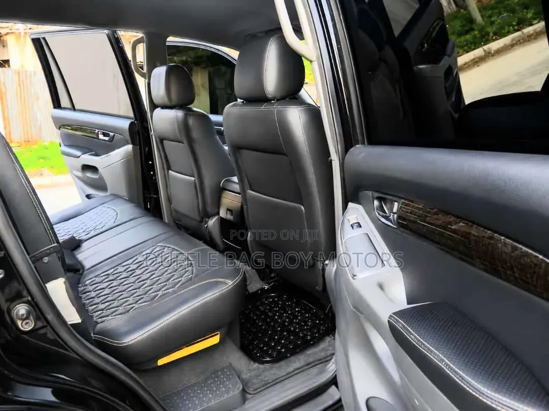 Toyota Land Cruiser Prado 2005 Black