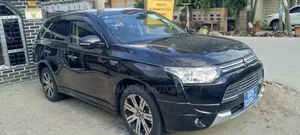 Mitsubishi Outlander 2013 Black