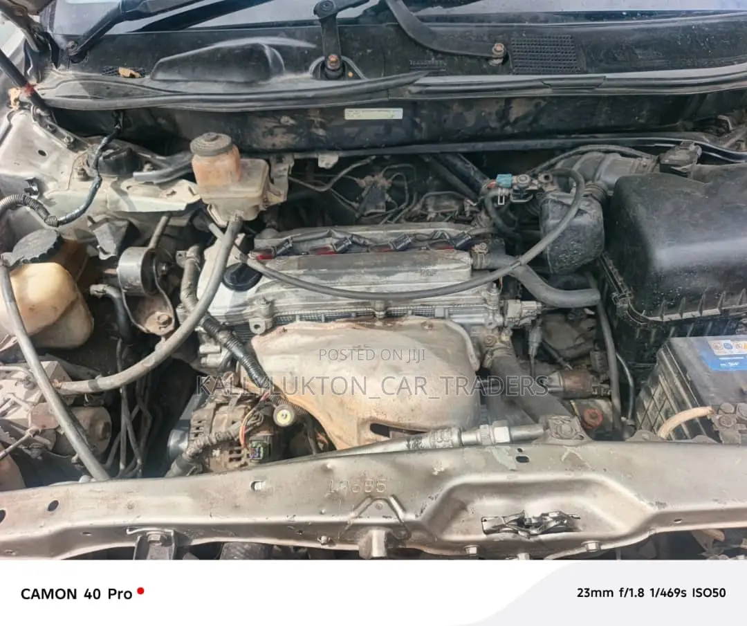 Toyota Harrier 2005 Silver
