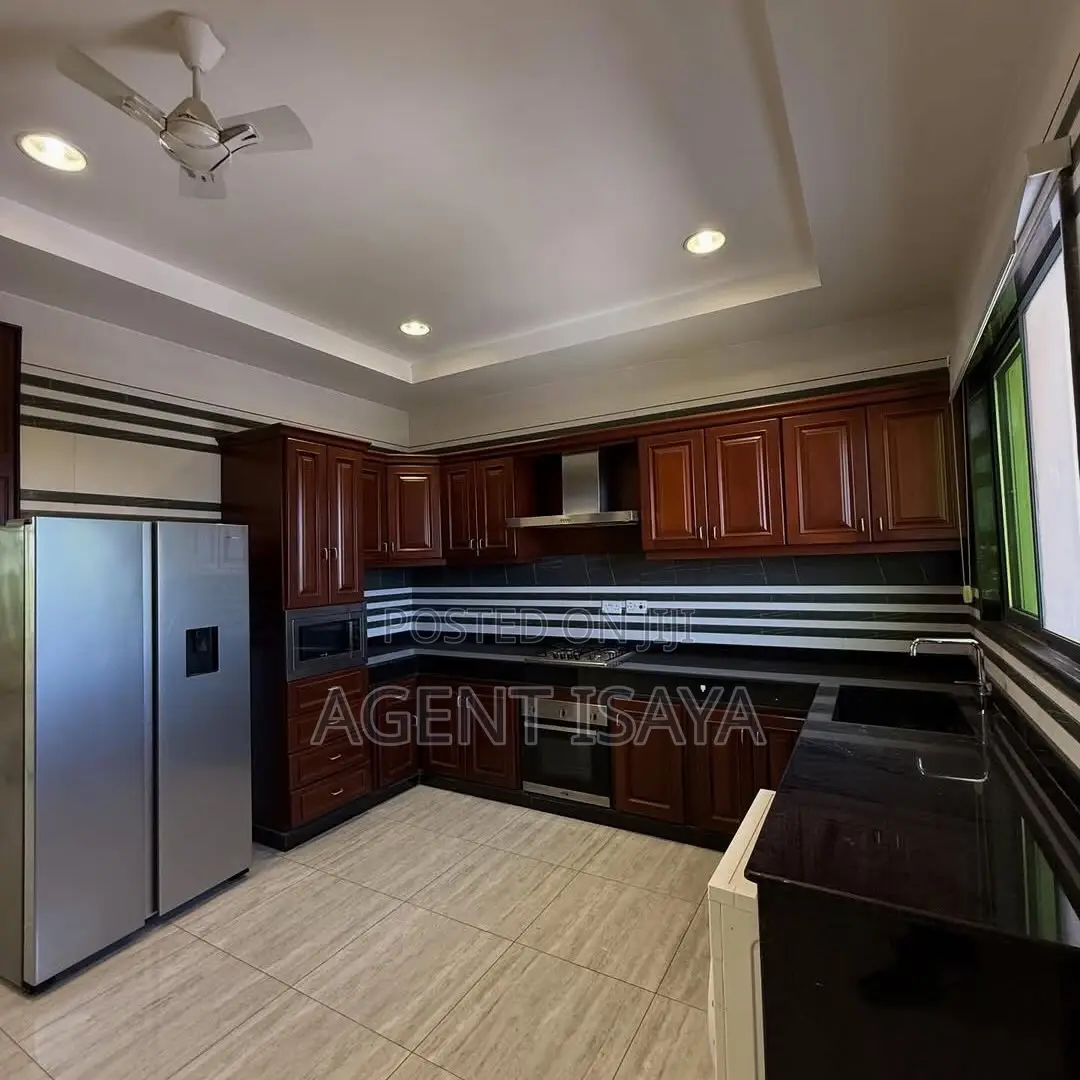 Furnished 3bdrm Apartment in Msasani for rent