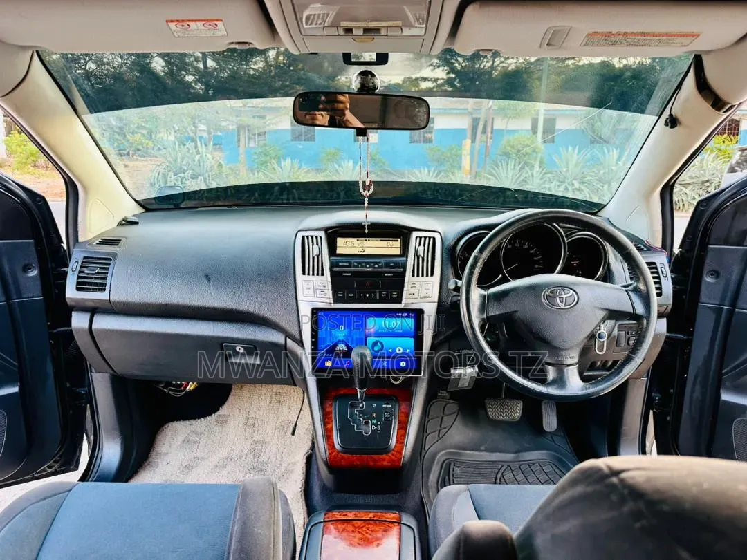 Toyota Harrier 2005 Black