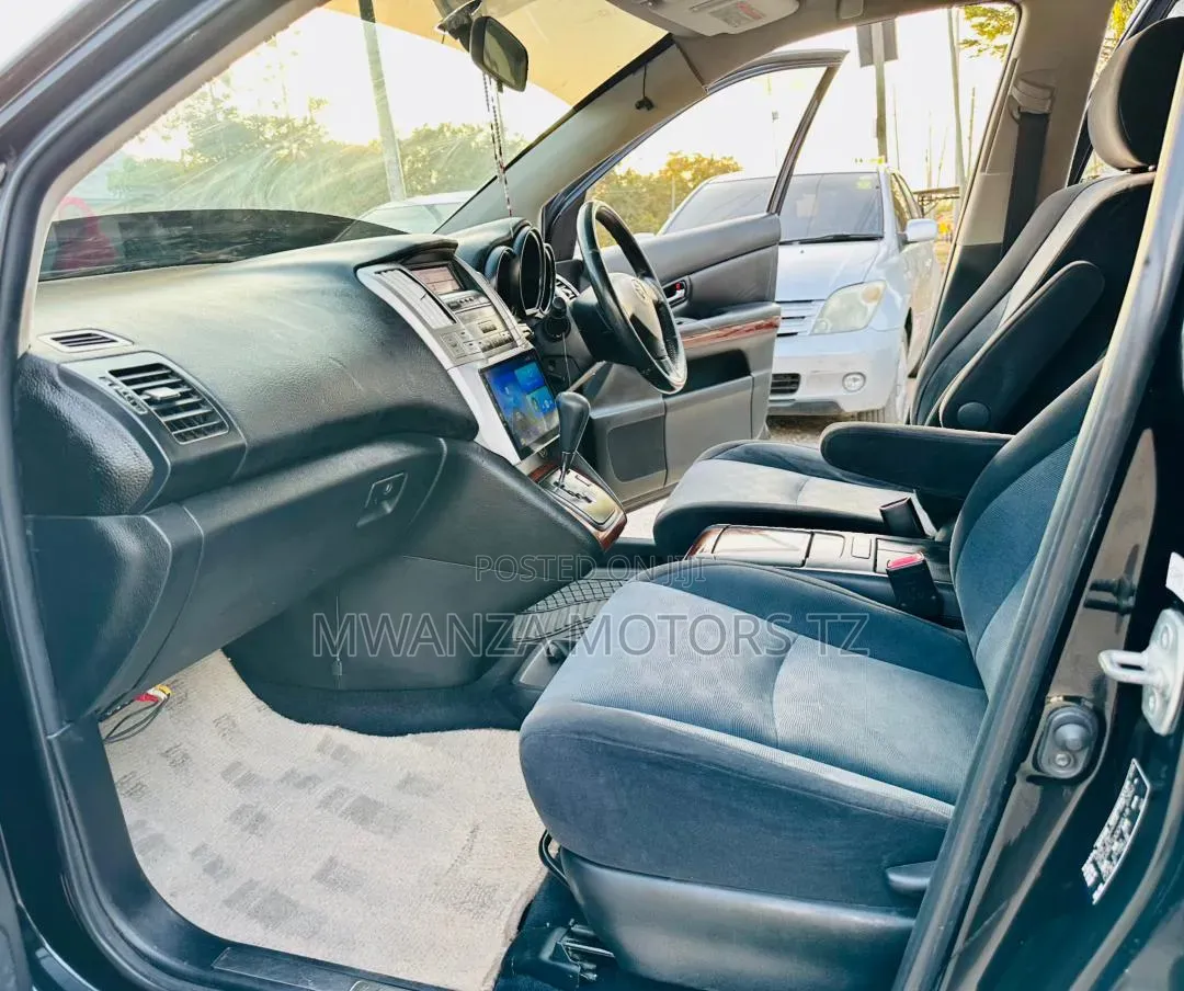 Toyota Harrier 2005 Black