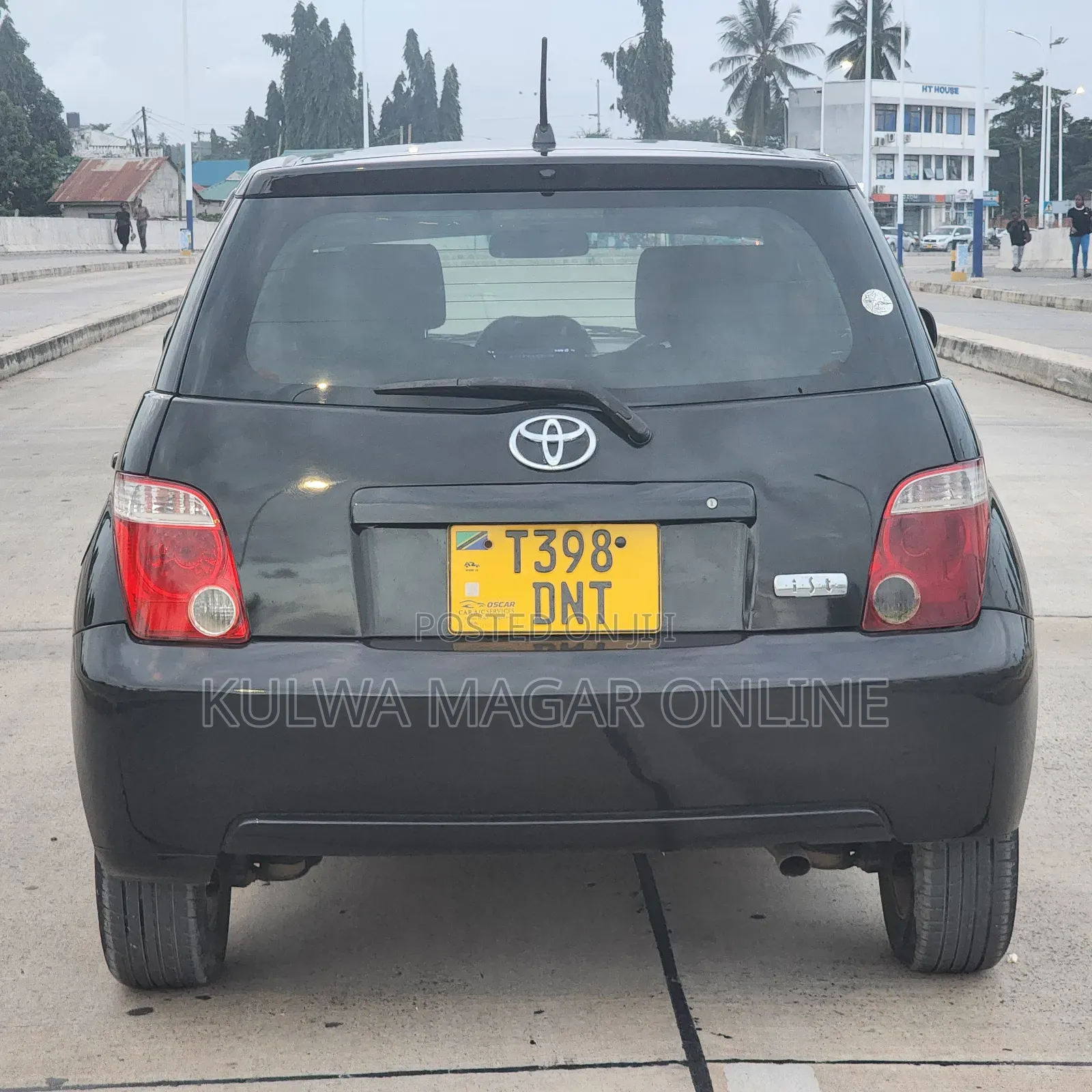 Toyota IST 2006 Black