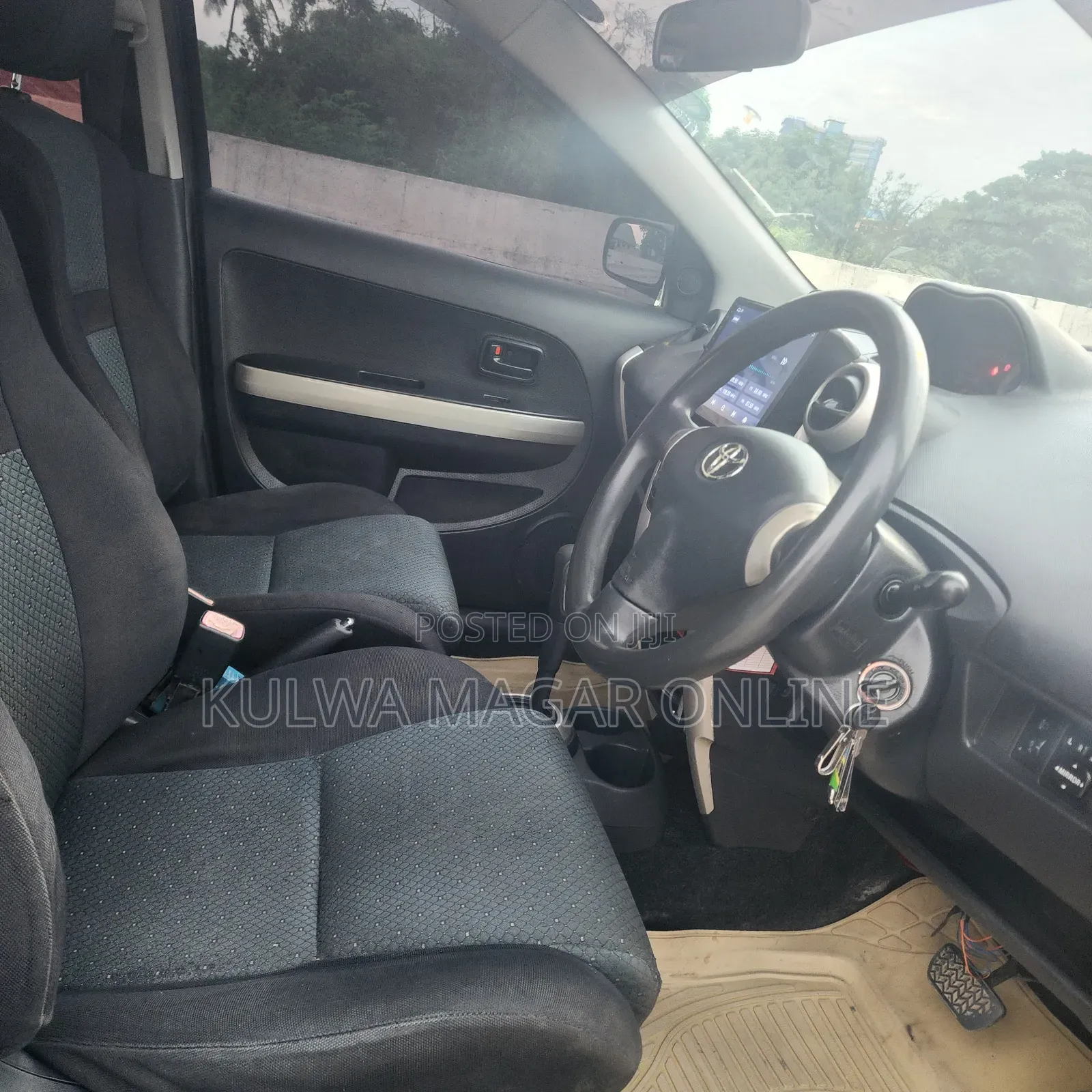 Toyota IST 2006 Black
