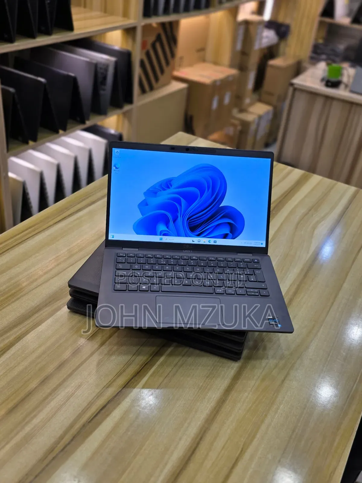 Laptop Dell Latitude 7420 16GB Intel Core i7 SSD 256GB