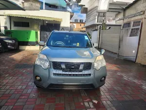 Nissan X-Trail 2.0 Petrol XE 2012 Green