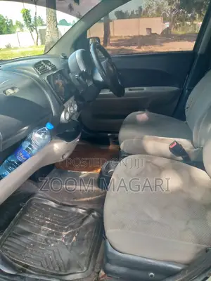 Toyota Passo 2004 Beige