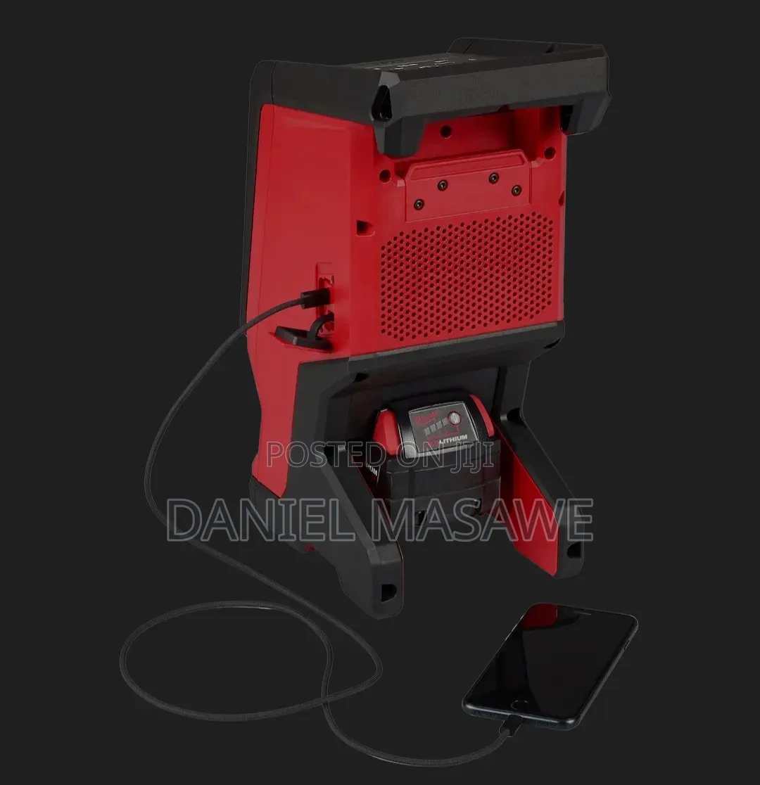 Milwaukee M18 Jobsite Bluetooth Speaker