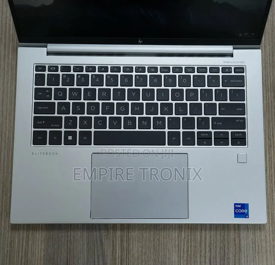 New Laptop HP EliteBook 840 G10 16GB Intel Core i7 SSD 512GB