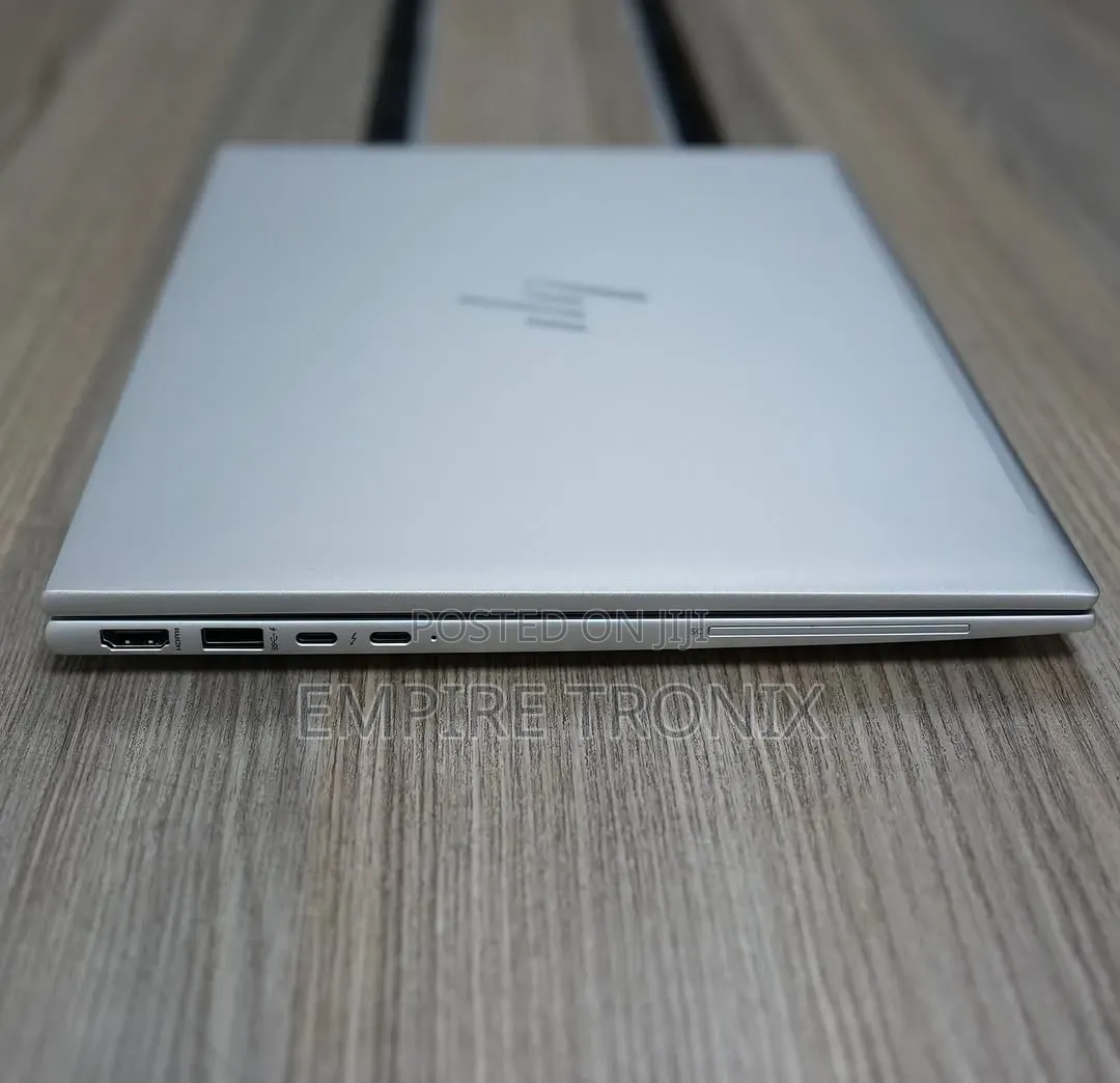 New Laptop HP EliteBook 840 G10 16GB Intel Core i7 SSD 512GB